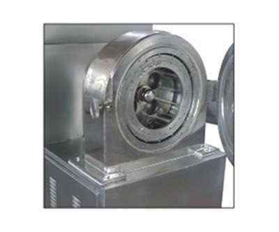 WF—30B中草藥粉碎機(jī)組